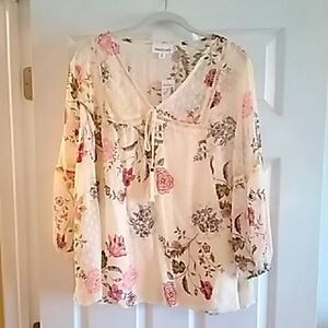 Women's Floral Cream Top
